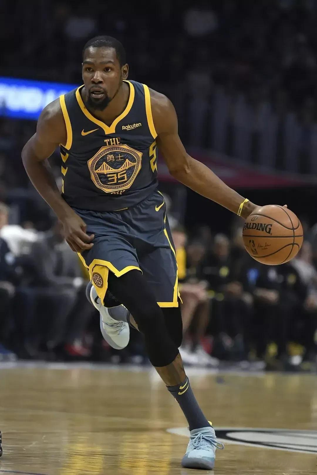 展现了极高 展现了极高